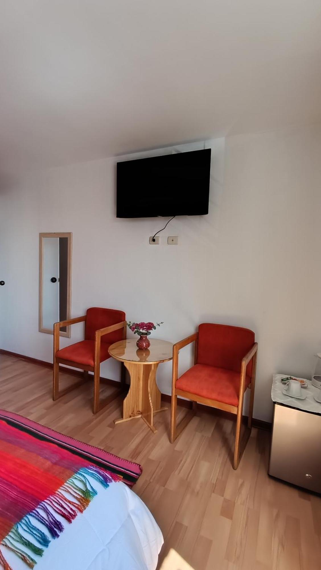 Kuntur Inn Hotel 푸노 외부 사진